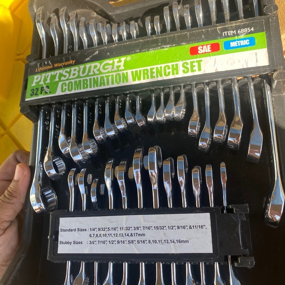 Took (Wrench set) - Picture 1 of 2
